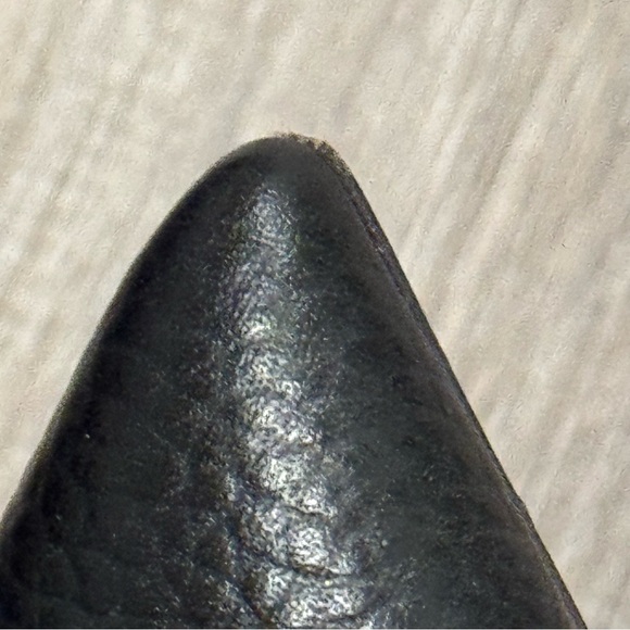 Valentino Garavani Rockstud Cage 65mm in Black and gold hardware - Picture 15 of 17